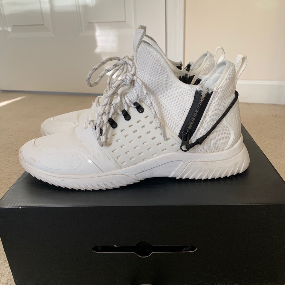 Aldo Sneakers